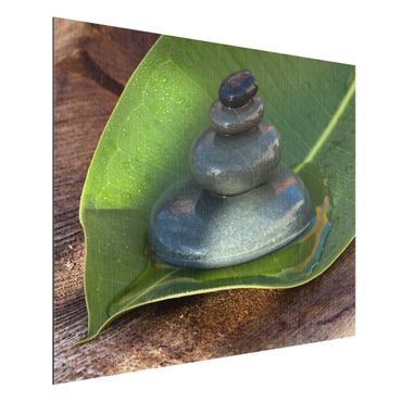 Impression sur aluminium - Stone Tower On Green Leaf