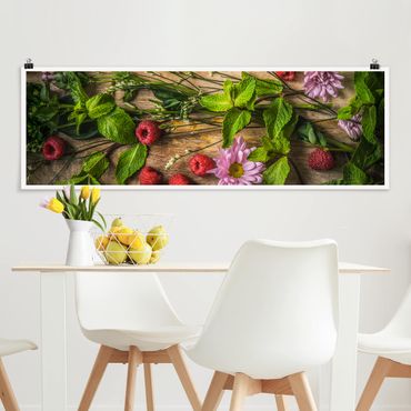 Poster panoramique cuisine - Flowers Raspberries Mint