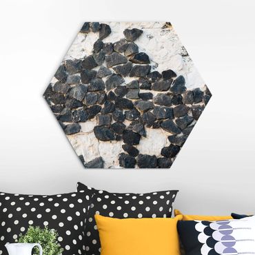 Hexagone en alu Dibond - Wall With Black Stones