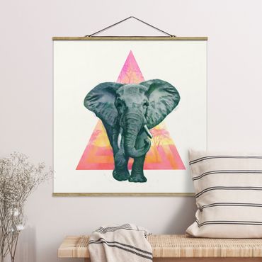 Tableau en tissu avec porte-affiche - Illustration Elephant Front Triangle Painting