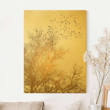 Tableau sur toile or - Flock Of Birds In Front Of Golden Tree
