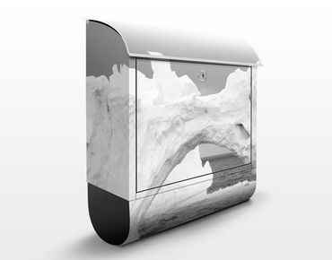 Boite aux lettres - Antarctic Iceberg II