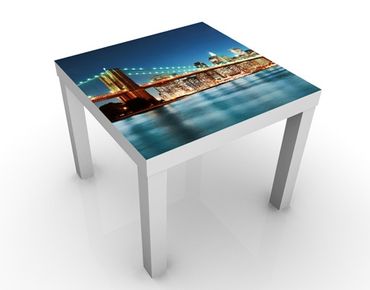 Table d'appoint design - Nighttime Manhattan Bridge