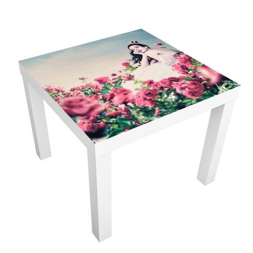 Papier adhésif pour meuble IKEA - Lack table d'appoint - Woman In The Rose Field