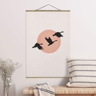 Tableau en tissu avec porte-affiche - Birds In Front Of Rose Sun III