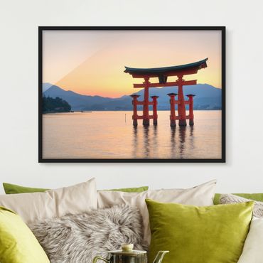 Poster encadré - Torii At Itsukushima