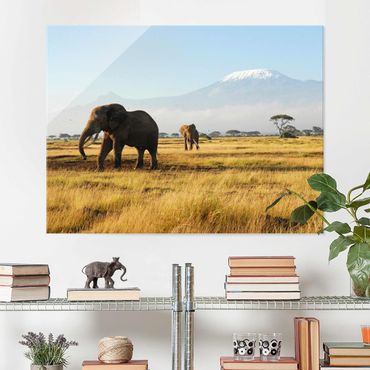 Tableau en verre - Elephants In Front Of The Kilimanjaro In Kenya