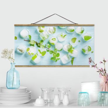 Tableau en tissu avec porte-affiche - Ice Cubes With Mint Leaves