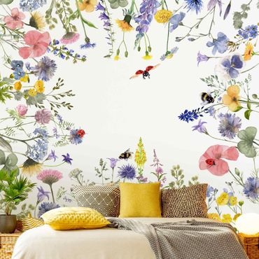 Papier peint - Watercolour Flowers With Ladybirds
