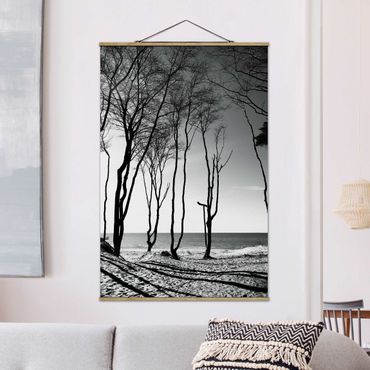 Tableau en tissu avec porte-affiche - Trees At the Baltic Sea - Format portrait 2:3