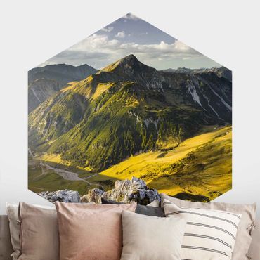 Papier peint hexagonal autocollant avec dessins - Mountains And Valley Of The Lechtal Alps In Tirol