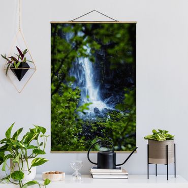 Tableau en tissu avec porte-affiche - View Of Waterfall - Format portrait 2:3