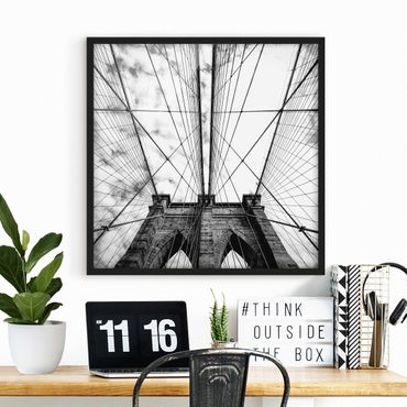 Framed poster - Brooklyn Bridge In Perspective