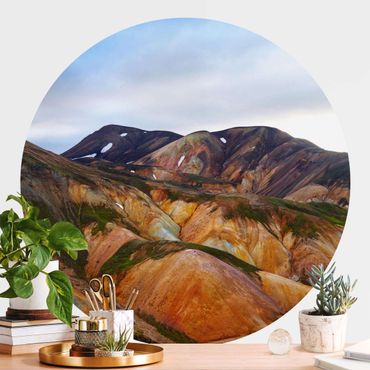 Papier peint rond autocollant - Colourful Mountains In Iceland