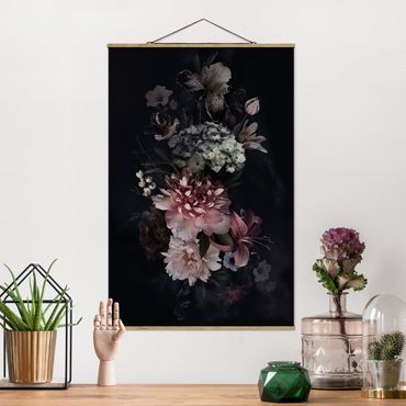 Tableau en tissu avec porte-affiche - Flowers With Fog On Black