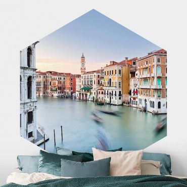 Papier peint hexagonal autocollant avec dessins - Grand Canal View From The Rialto Bridge Venice
