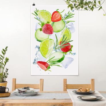 Poster cuisine - Strawberries Lime Ice Cubes Splash