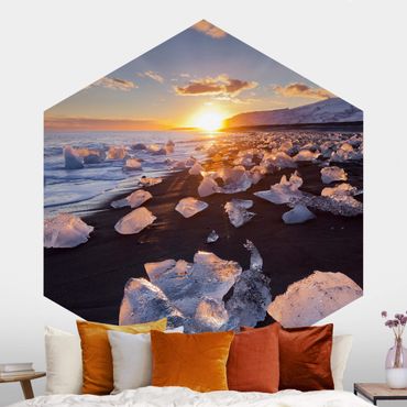 Papier peint hexagonal autocollant avec dessins - Chunks Of Ice On The Beach Iceland