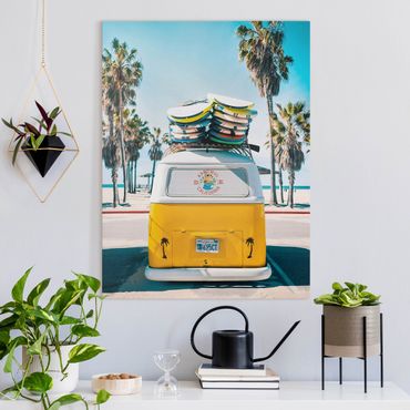 Tableau sur toile - Yellow VW Bus With Surfboards - Format portrait 3:4