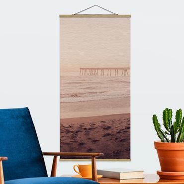 Tableau en tissu avec porte-affiche - California Crescent Shaped Shore  - Format portrait 1:2