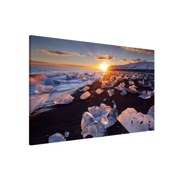 Tableau magnétique - Chunks Of Ice On The Beach Iceland