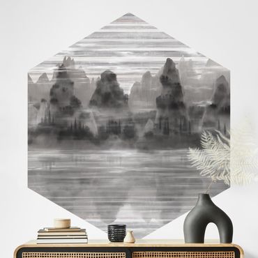 Papier peint hexagonal autocollant avec dessins - Montagnes pittoresques dans une brume mystique