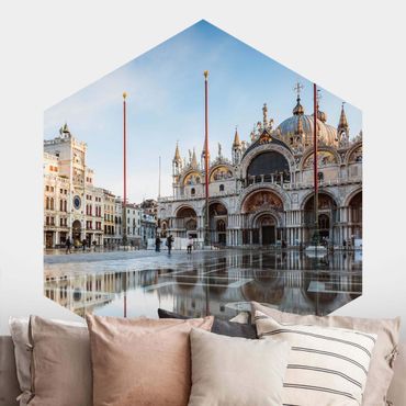 Papier peint hexagonal autocollant avec dessins - St Mark's Square In Venice
