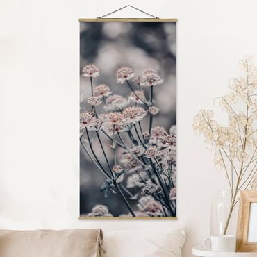Tableau en tissu avec porte-affiche - Mystical Bouquet Of Flowers - Format portrait 1:2