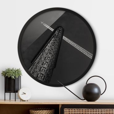 Tableau rond encadré - New York Flat Iron With Airplane