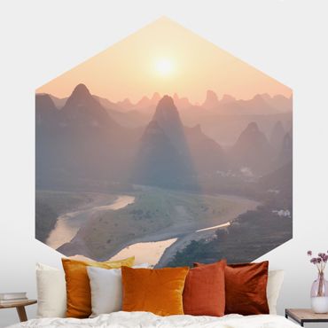 Papier peint hexagonal autocollant avec dessins - Sunrise In Mountainous Landscape
