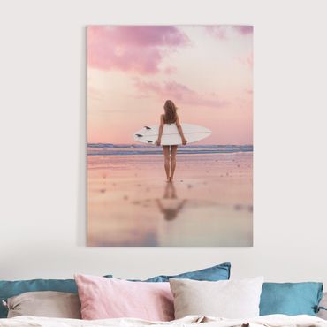 Tableau sur toile - Surfer Girl With Board At Sunset - Format portrait 3:4