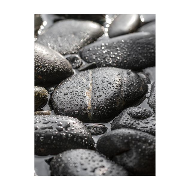tapis imitation pierre Pierres noires dans l'eau