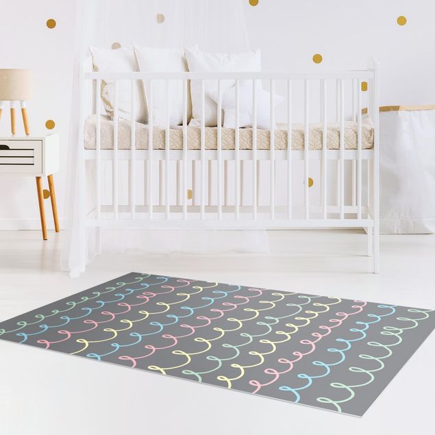 Déco chambre bébé Lignes ondulées dessinées de couleur pastel sur fond gris