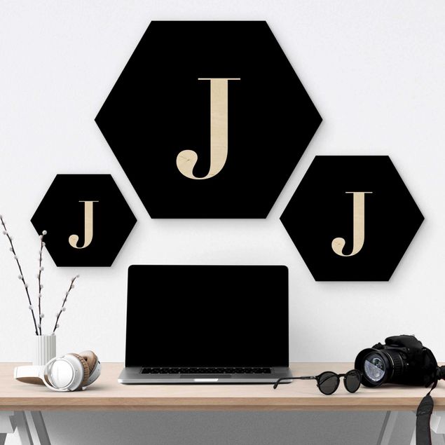 Hexagone en bois - Letter Serif Black J