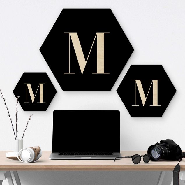 Hexagone en bois - Letter Serif Black M