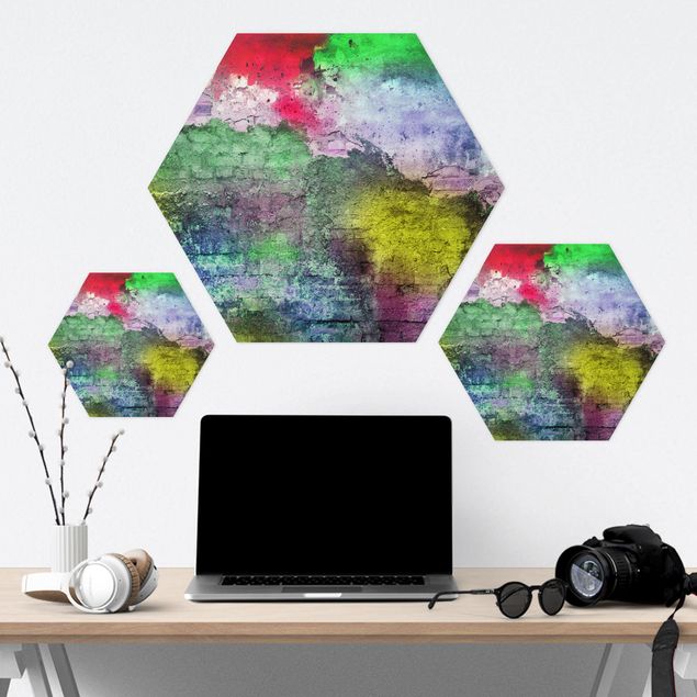 Hexagone en alu Dibond - Colourful Sprayed Old Brick Wall