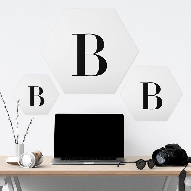 Hexagone en forex - Letter Serif White B