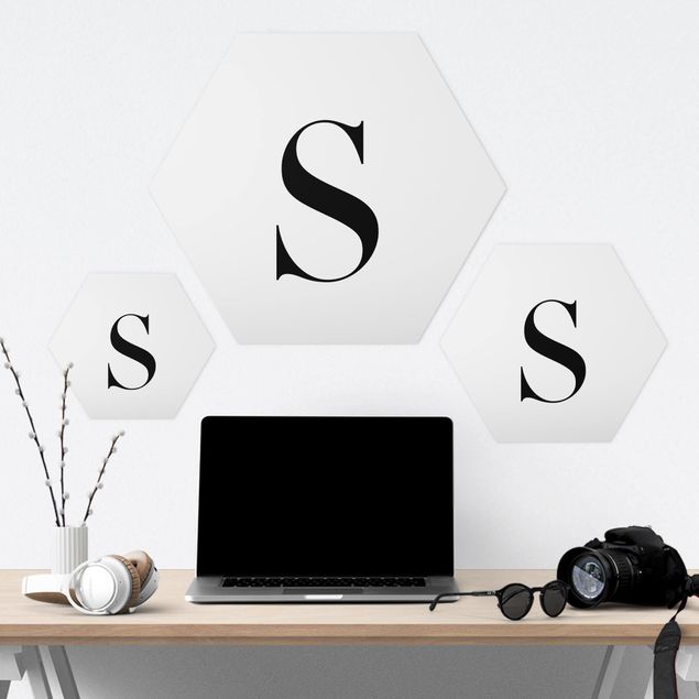 Hexagone en forex - Letter Serif White S