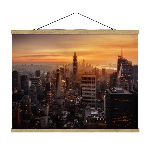 Tableau de ville Silhouette urbaine de Manhattan le soir