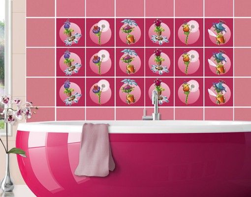 Déco chambre bébé Ferme volante - Décoration florale en rose