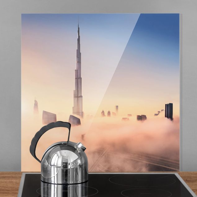 Déco mur cuisine Silhouette urbaine céleste de Dubaï