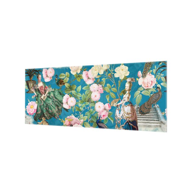 Tableaux de Uta Naumann Robe opulente dans un jardin de roses, sur fond bleu