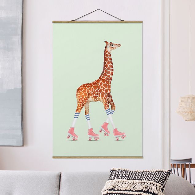 Décoration chambre bébé Girafe avec des patins à roulettes