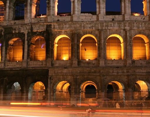 Meubles sous lavabo design - Colosseum in Rome at night