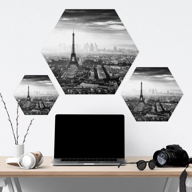 Hexagone en forex - The Eiffel Tower From Above Black And White