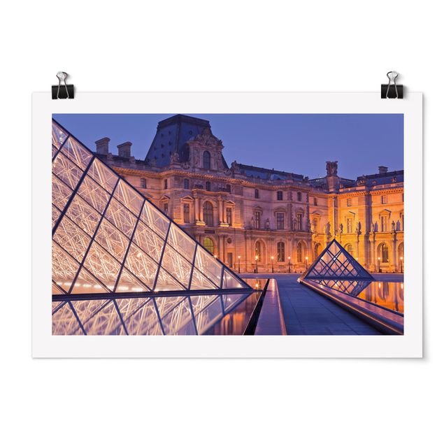 Poster villes Louvre Paris At Night