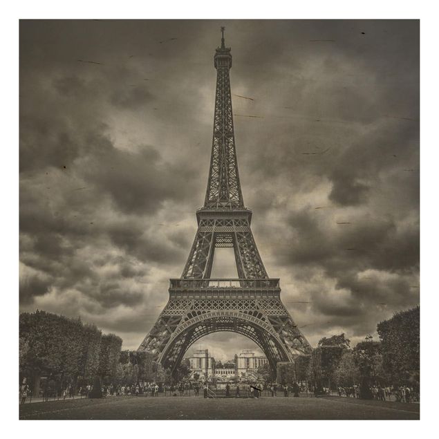 Déco murale cuisine Tour Eiffel devant des nuages en noir et blanc