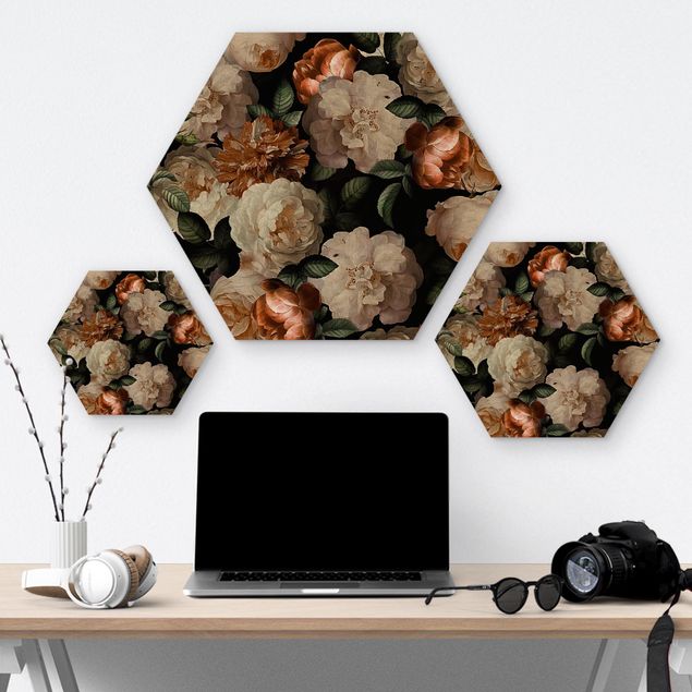Hexagon Picture Wood - Red Roses With White Roses