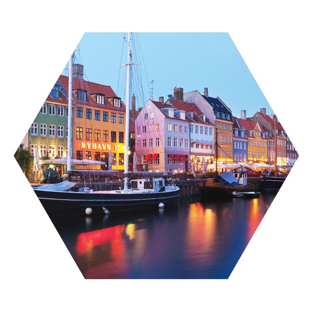 Tableaux lilas Le port de Copenhague en soirée
