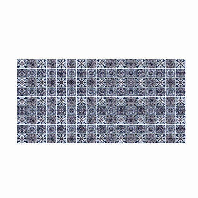 tapis imitation carreaux de ciment Mélange de motifs de mandalas orientaux en bleu et or